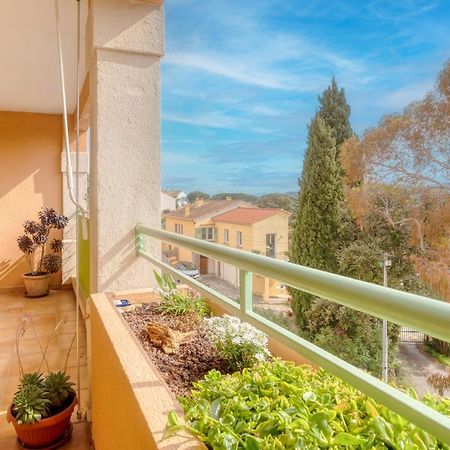 Bel Appartement Classe 3 Etoiles Борм-ле-Мімоза Екстер'єр фото