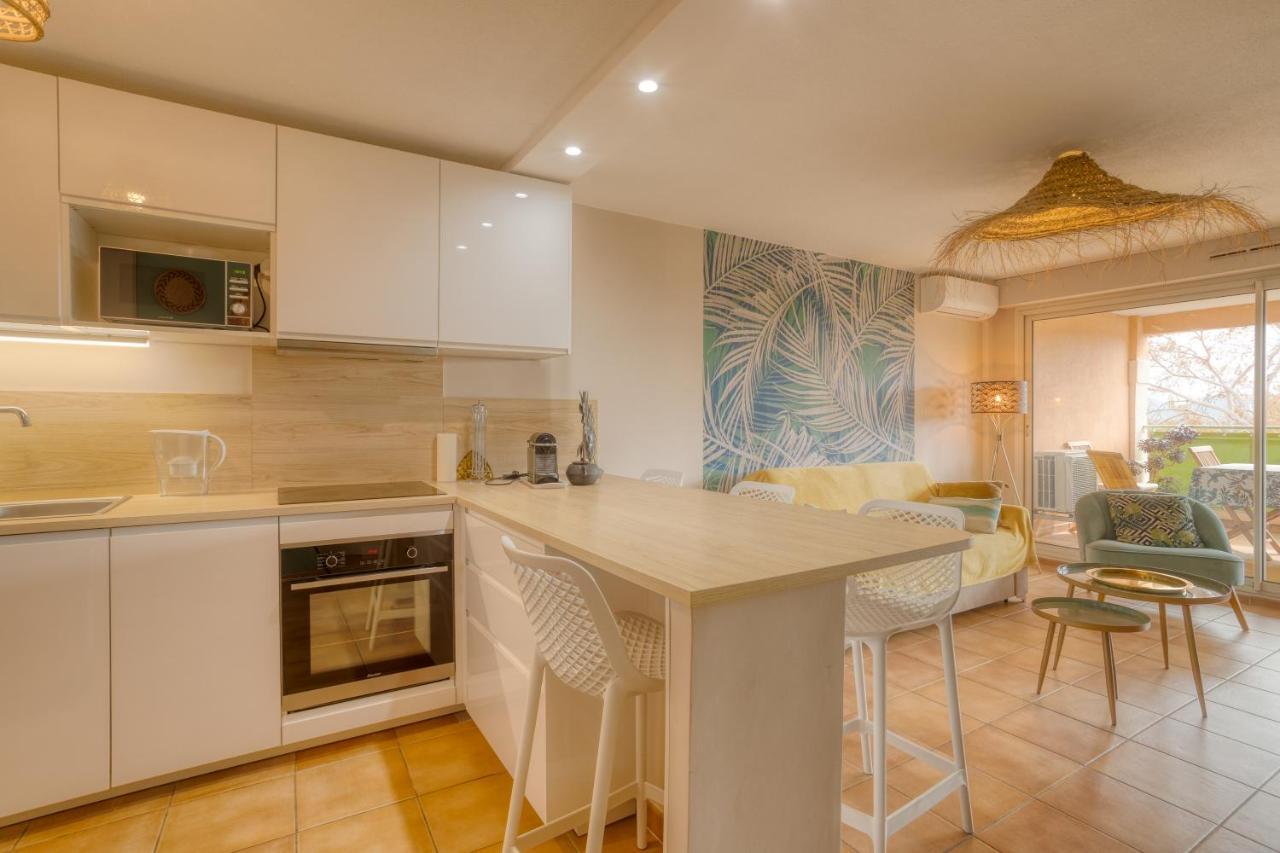 Bel Appartement Classe 3 Etoiles Борм-ле-Мімоза Екстер'єр фото